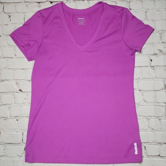 Reebok Tops - Reebok Magenta Pink Tee
